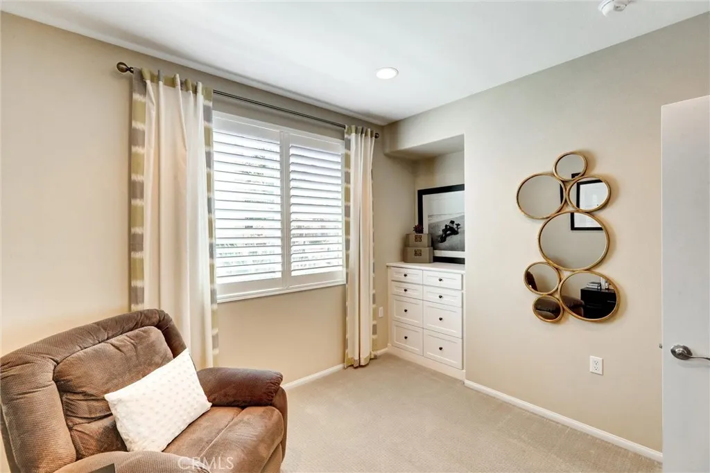 580 Katy Drive, Upland, California 91786 home-pic-18