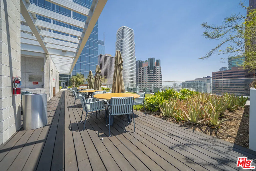 877 Francisco Street 1208, Los Angeles, California 90017 home-pic-34