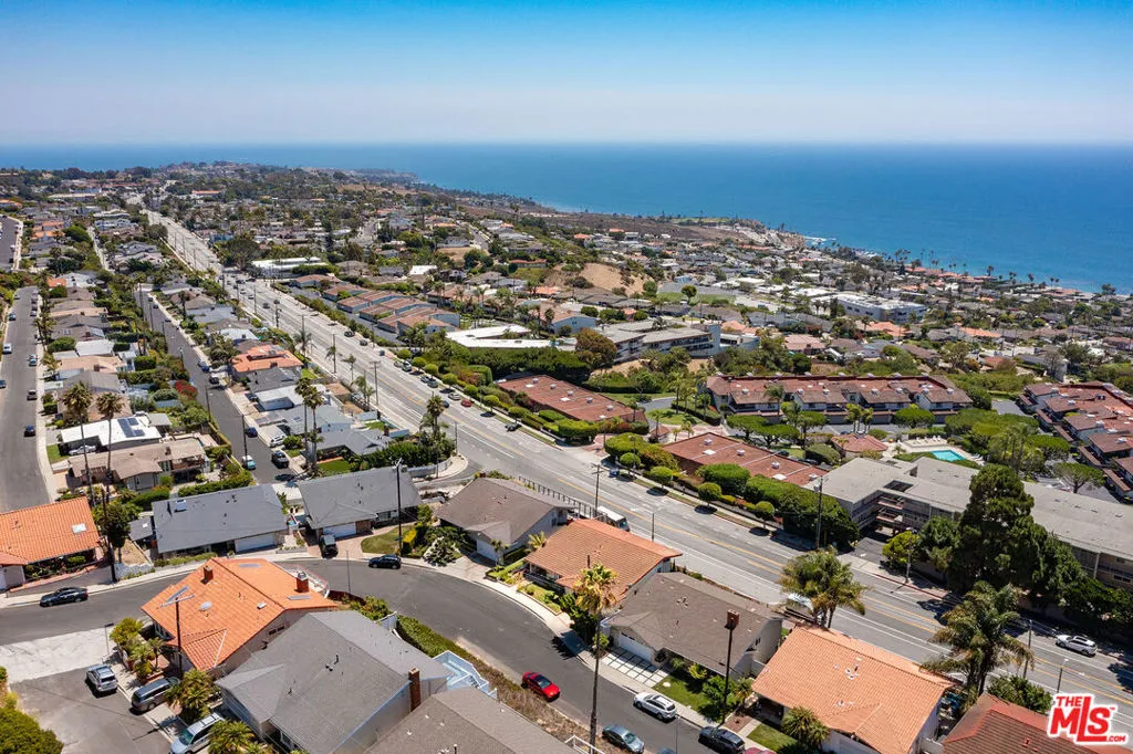 2223 Mcrae Drive, San Pedro, California 90732 home-pic-41