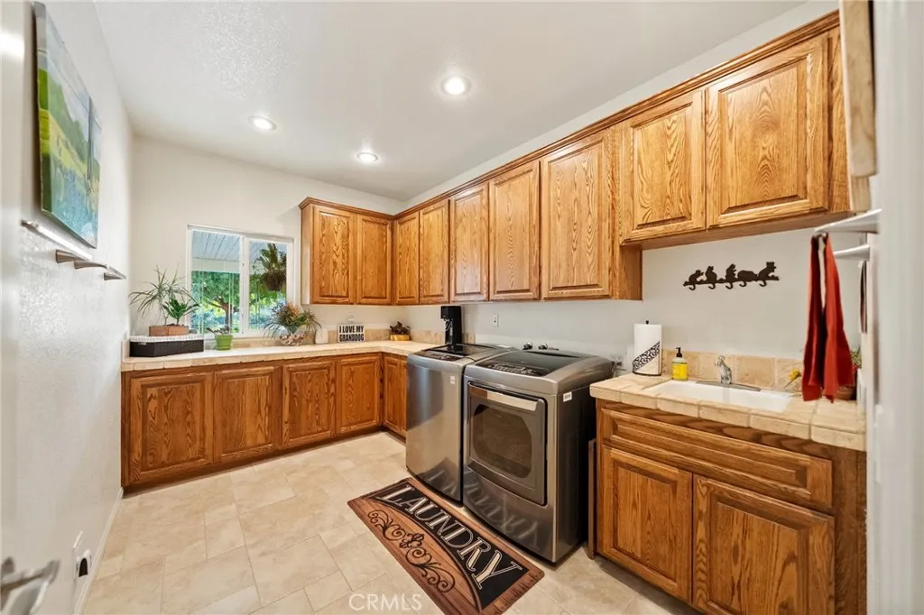 39898 Via Sereno, Murrieta, California 92562 home-pic-34