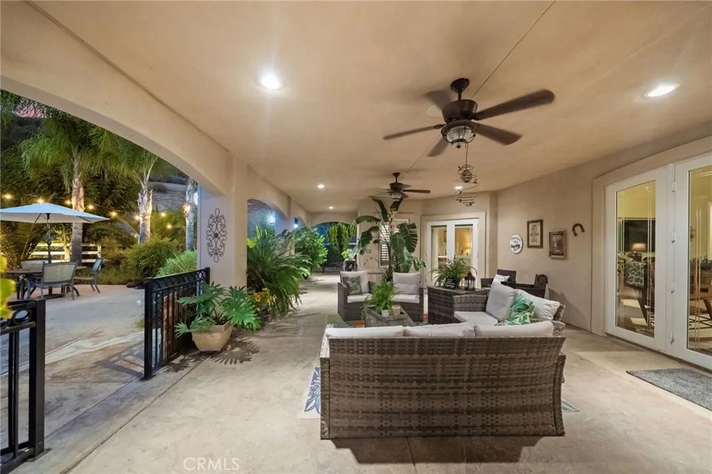39898 Via Sereno, Murrieta, California 92562 home-pic-41