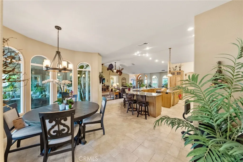 39898 Via Sereno, Murrieta, California 92562 home-pic-20