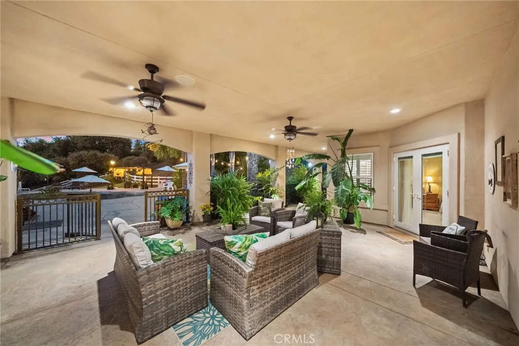 39898 Via Sereno, Murrieta, California 92562 home-pic-42