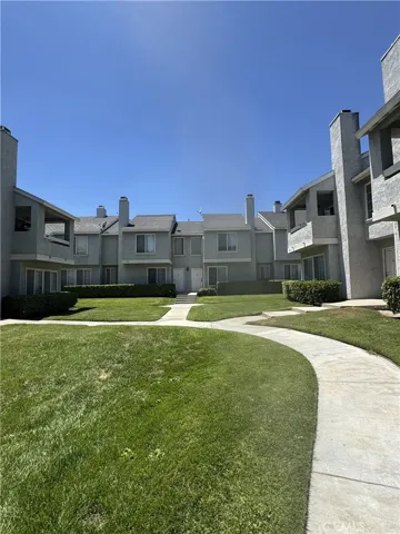 178 W Walnut Avenue D, Rialto, California 92376
