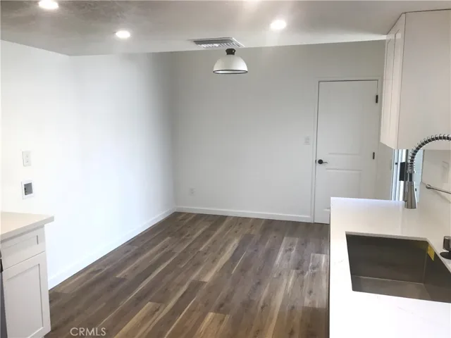 178 W Walnut Avenue D, Rialto, California 92376