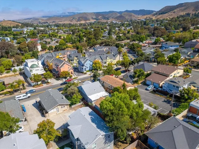 1143 Walnut Street, San Luis Obispo, California 93401