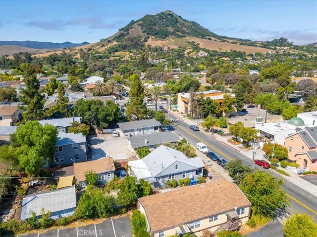 1143 Walnut Street, San Luis Obispo, California 93401