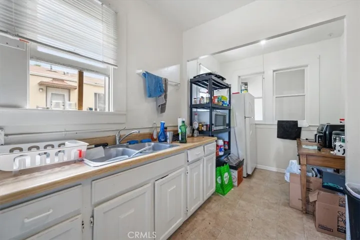1143 Walnut Street, San Luis Obispo, California 93401