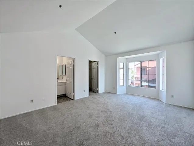 9235 Woodman Avenue G, Arleta, California 91331