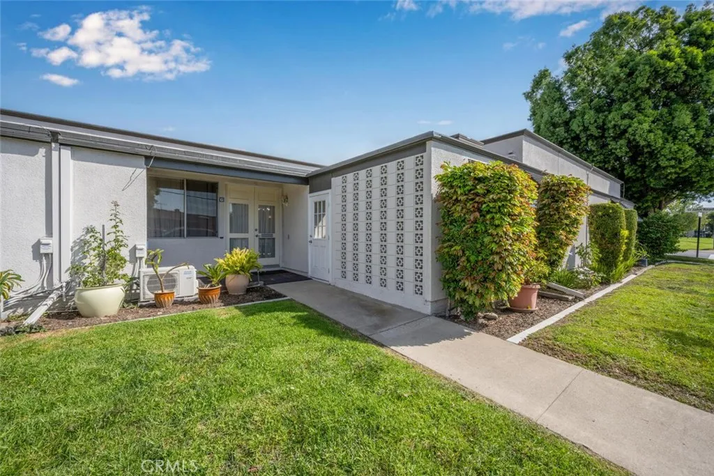 13120 Del Monte Drive 47g, Seal Beach, California 90740 home-pic-0