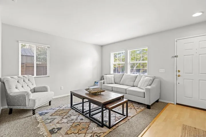5954 Vista Santa Catarina, San Diego, California 92154
