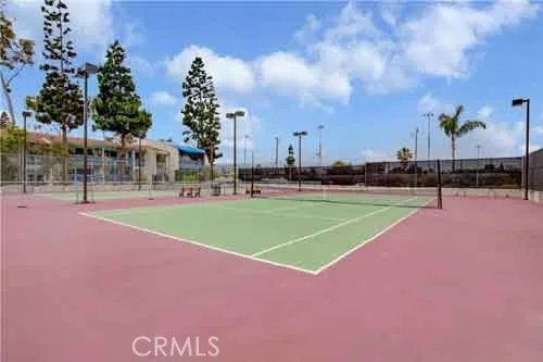 641 S Prospect Avenue 203, Redondo Beach, California 90277