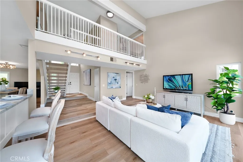 6691 E Smokewood Circle, Anaheim, California 92807 home-pic-7