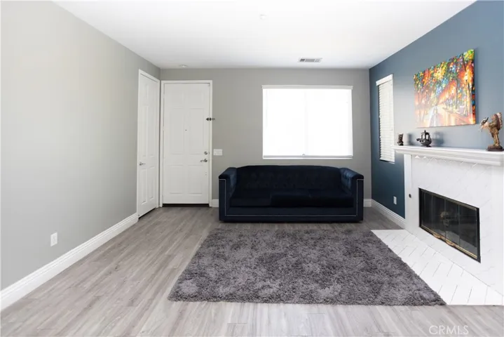 5332 Trailhawk Avenue, Fontana, California 92336