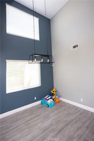 5332 Trailhawk Avenue, Fontana, California 92336