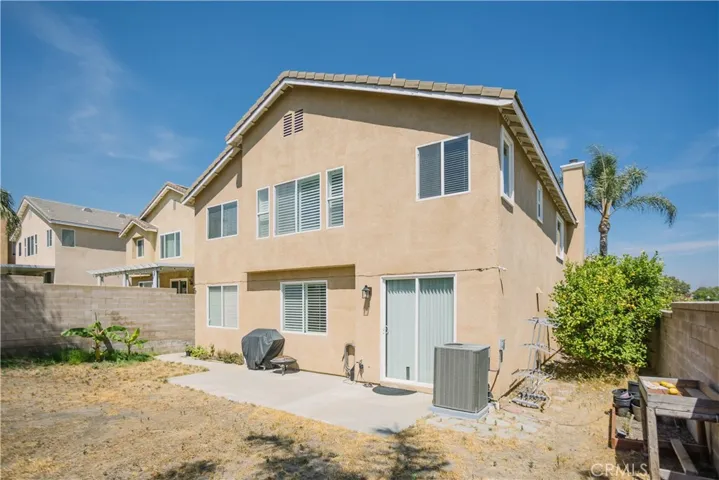 5332 Trailhawk Avenue, Fontana, California 92336