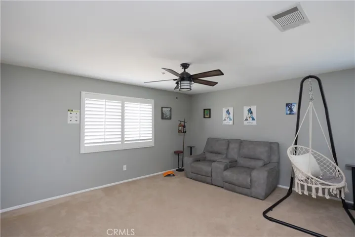 5332 Trailhawk Avenue, Fontana, California 92336
