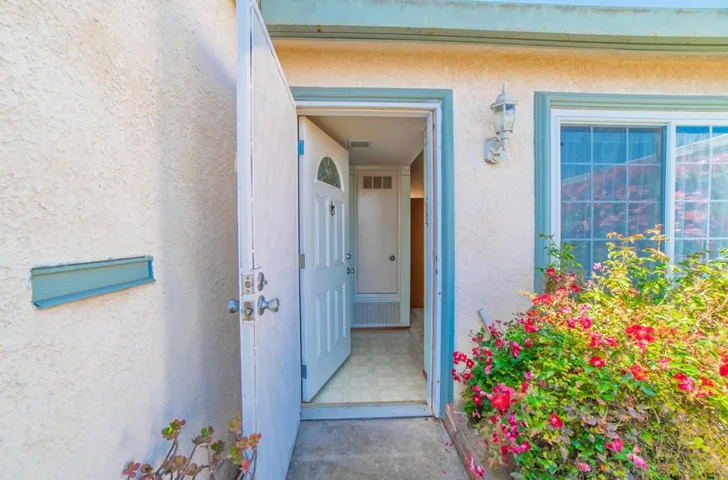 1619 Seville Street, Salinas, California 93906