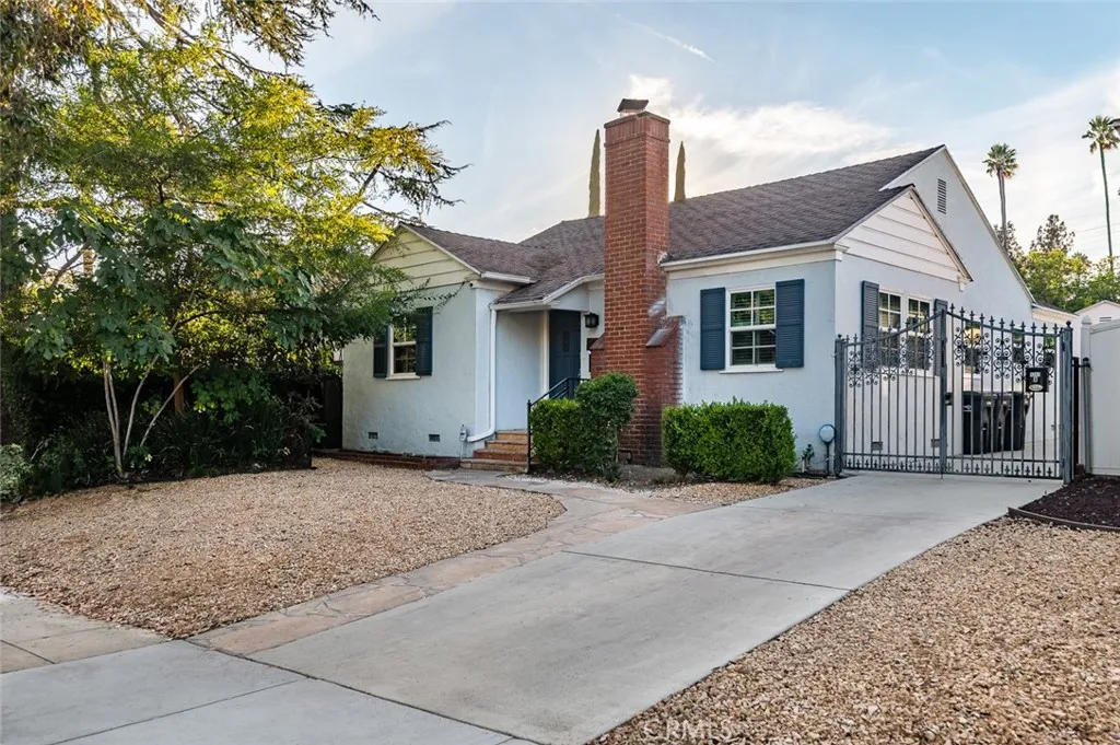 1241 Moncado Drive, Glendale, California 91207, 3 Bedrooms Bedrooms, ,3 BathroomsBathrooms,Residential Lease,For Rent,Moncado,GD25175034