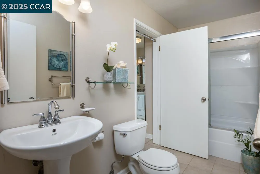 1455 Latour Ln 43, Concord, California 94521 home-pic-13