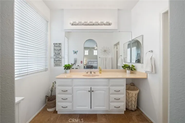 31917 Camino Rabago, Temecula, California 92592