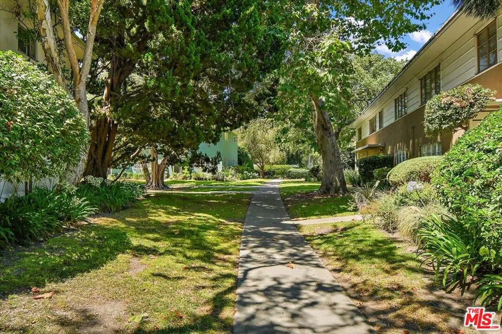 5381 1/2 Village, Los Angeles, California 90016 home-pic-29