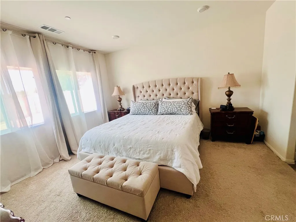 31381 Linden Flower Road, Winchester, California 92596 home-pic-12