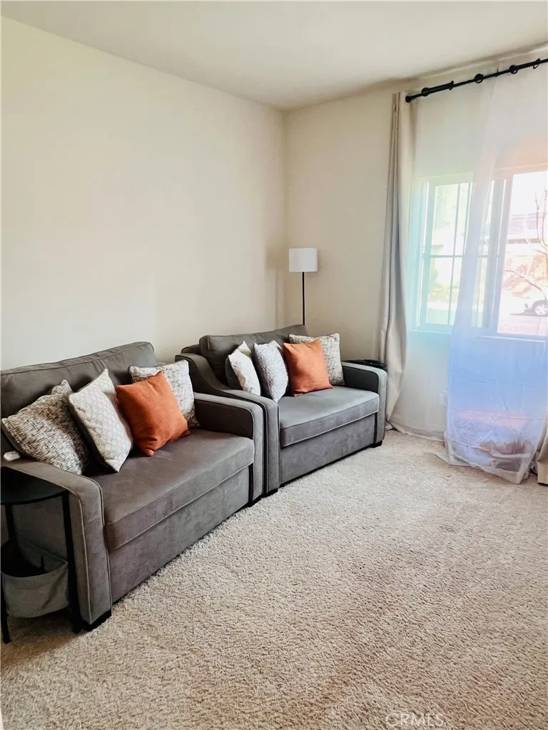 31381 Linden Flower Road, Winchester, California 92596 home-pic-14