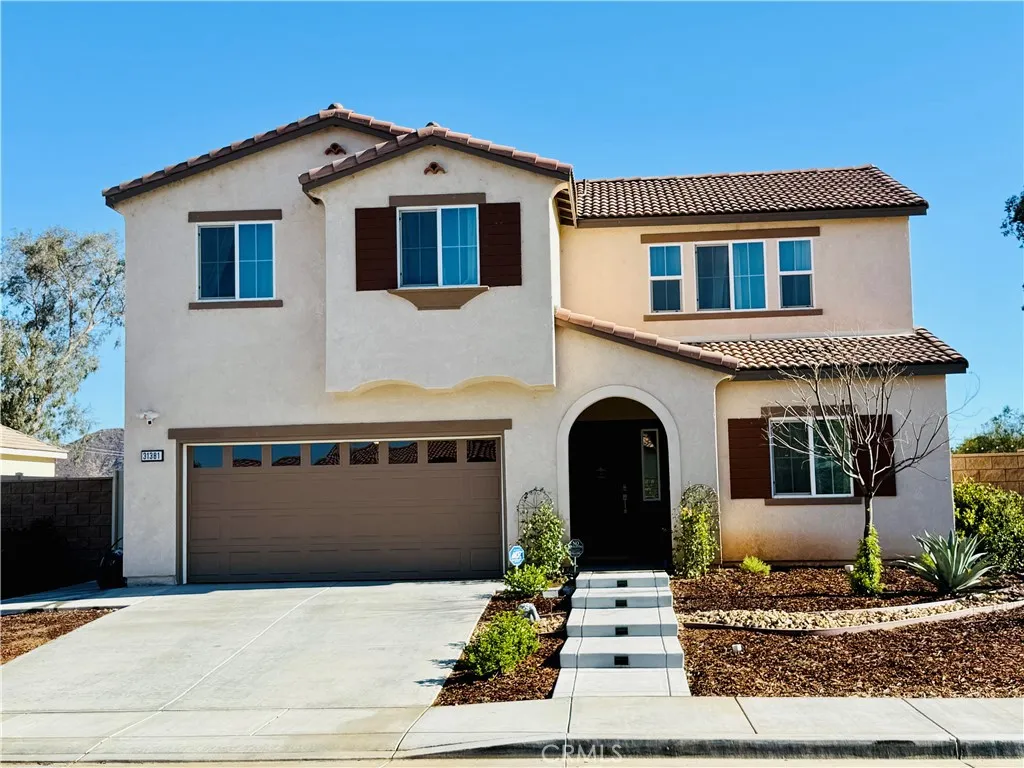 31381 Linden Flower Road, Winchester, California 92596 home-pic-2