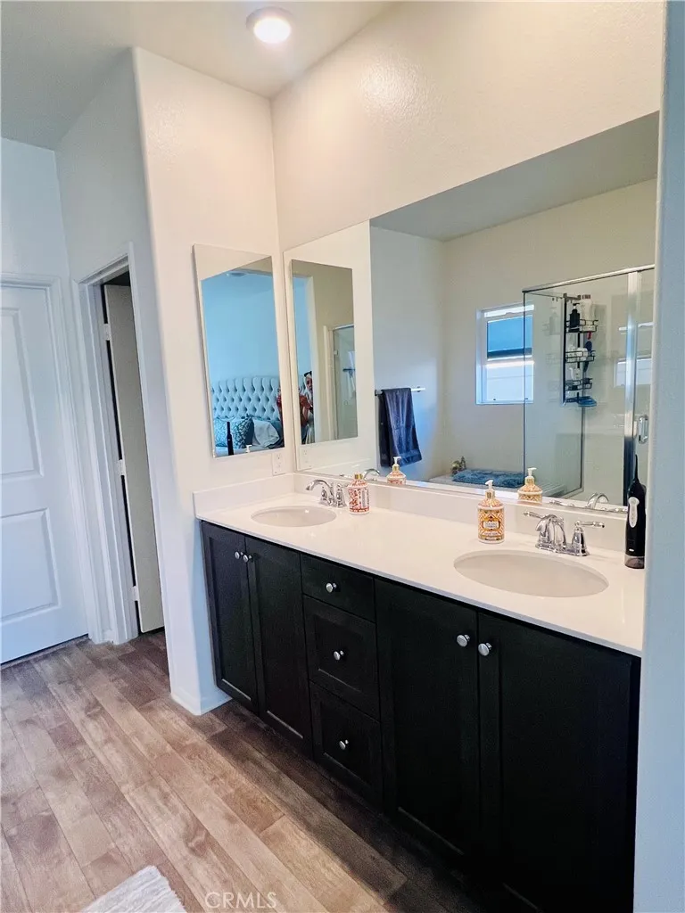 31381 Linden Flower Road, Winchester, California 92596 home-pic-9