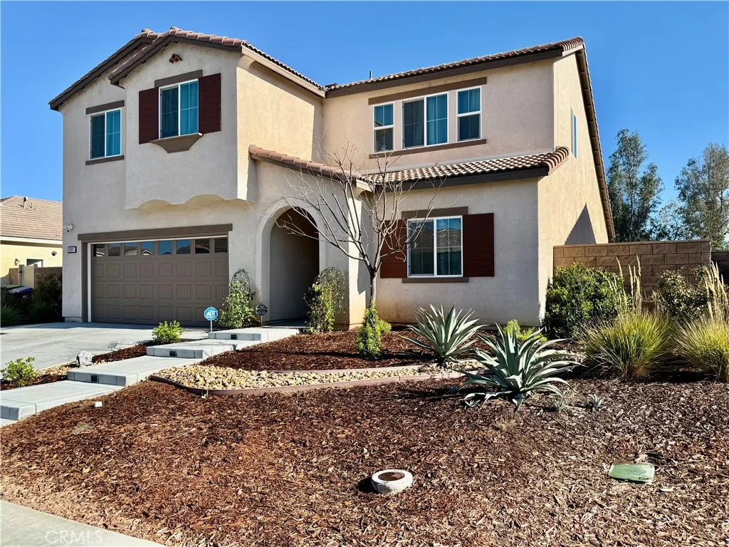 31381 Linden Flower Road, Winchester, California 92596 home-pic-31