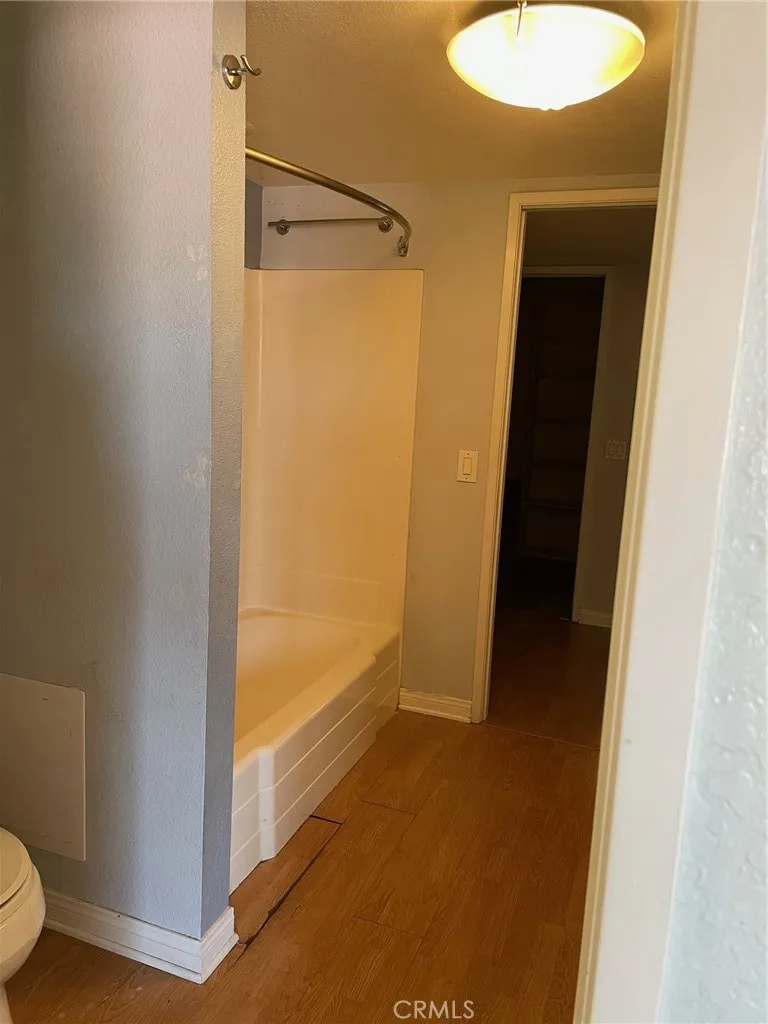 1077 Santo Antonio Drive 15, Colton, California 92324 home-pic-16