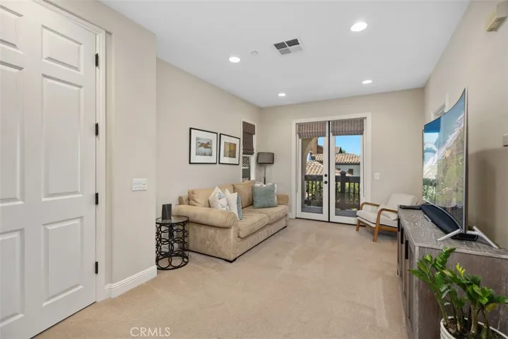 15 Long View Road, Coto De Caza, California 92679