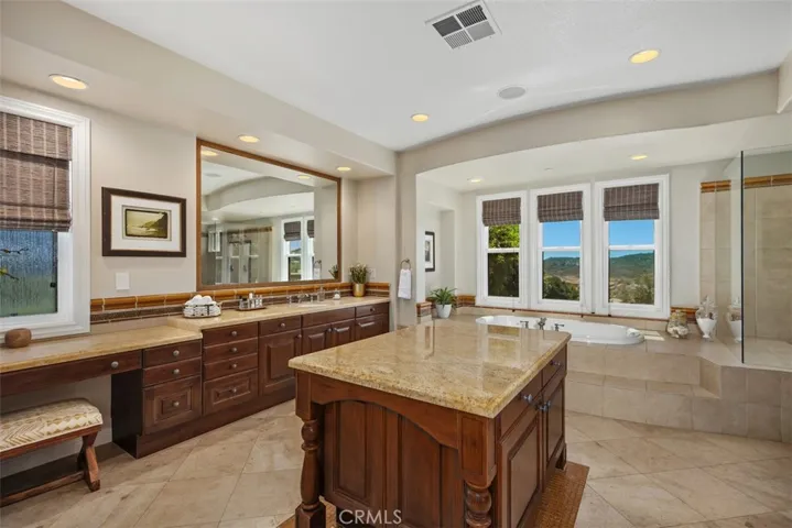 15 Long View Road, Coto De Caza, California 92679