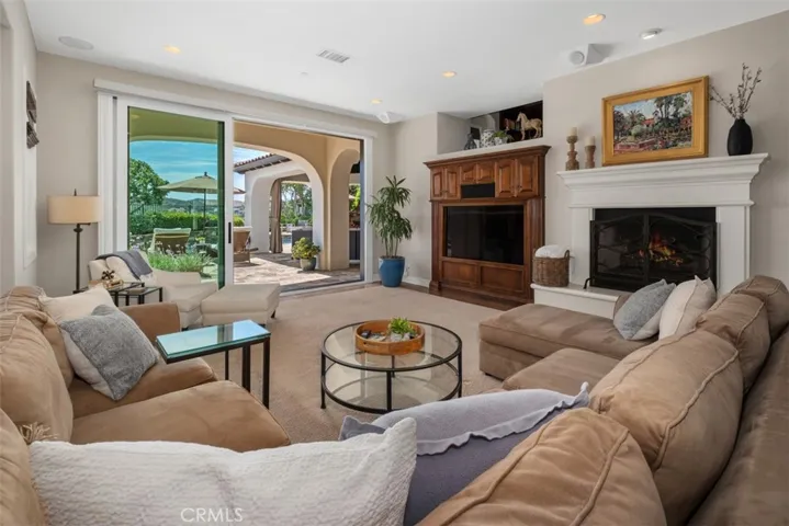 15 Long View Road, Coto De Caza, California 92679