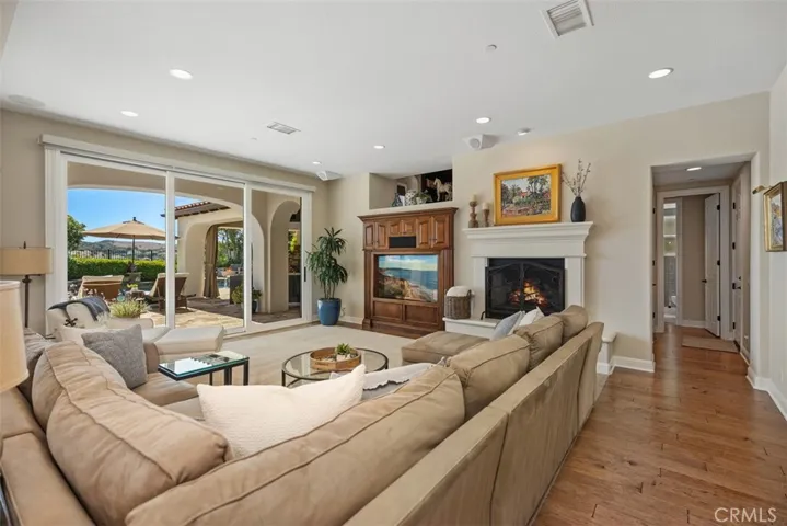 15 Long View Road, Coto De Caza, California 92679
