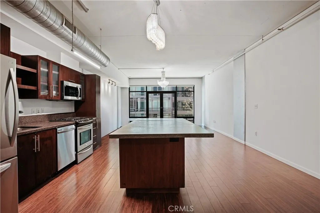 1111 S Grand Avenue 702, Los Angeles, California 90015 home-pic-8