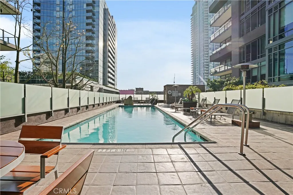 1111 S Grand Avenue 702, Los Angeles, California 90015 home-pic-31