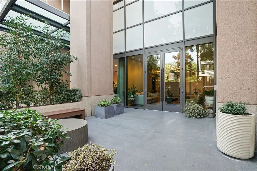 1111 S Grand Avenue 702, Los Angeles, California 90015 home-pic-26