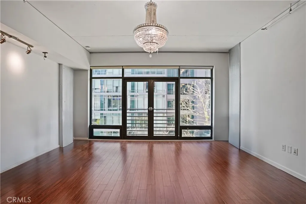 1111 S Grand Avenue 702, Los Angeles, California 90015 home-pic-7