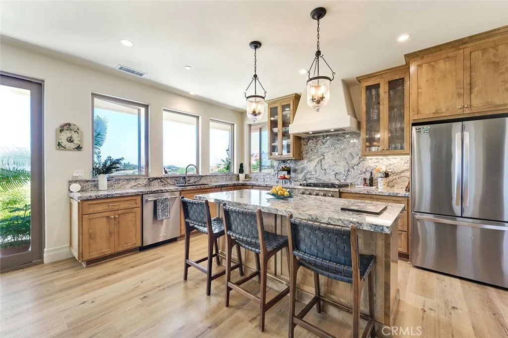 38193 Via Huerta, Murrieta, California 92562 home-pic-37