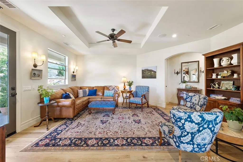38193 Via Huerta, Murrieta, California 92562 home-pic-41