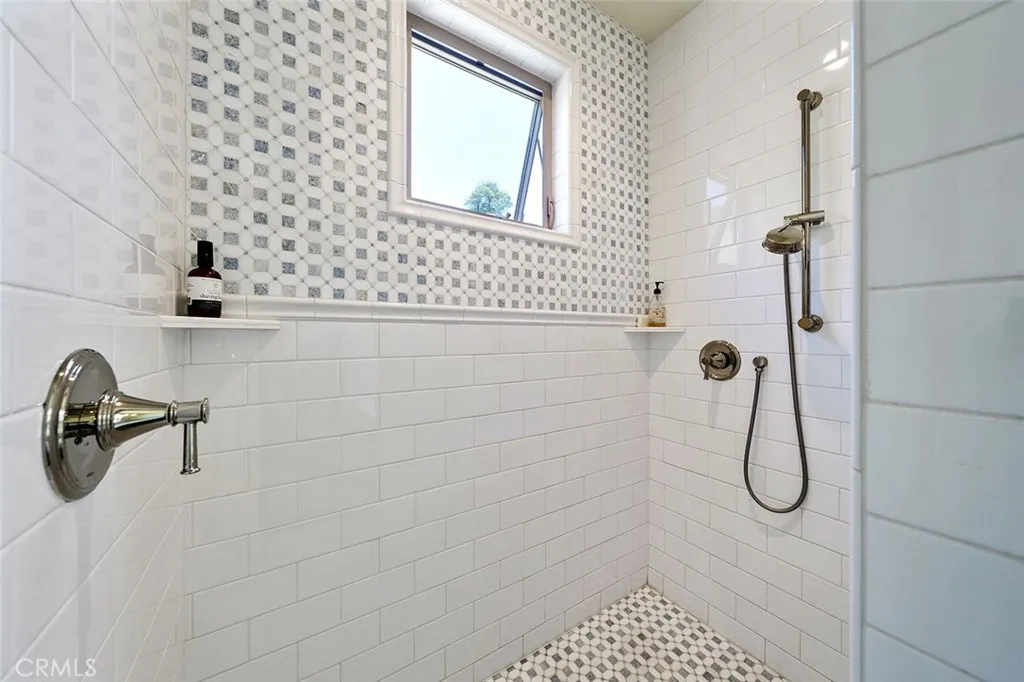 38193 Via Huerta, Murrieta, California 92562 home-pic-45