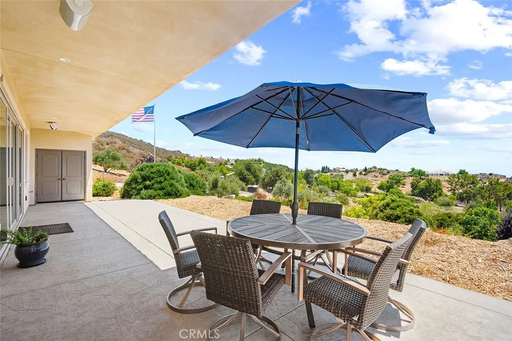 38193 Via Huerta, Murrieta, California 92562 home-pic-28