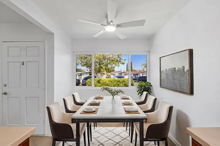 1745 Acorn St, Escondido, California 92027