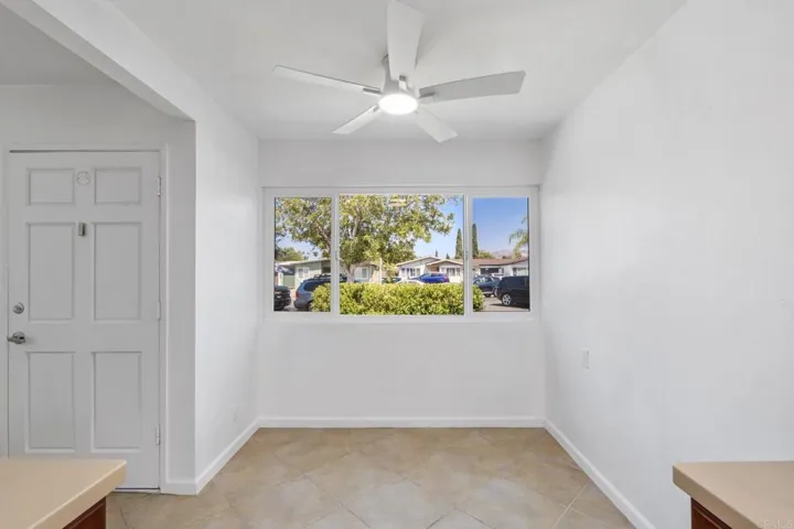 1745 Acorn St, Escondido, California 92027