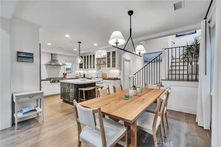 613 Larkspur Avenue, Corona Del Mar, California 92625