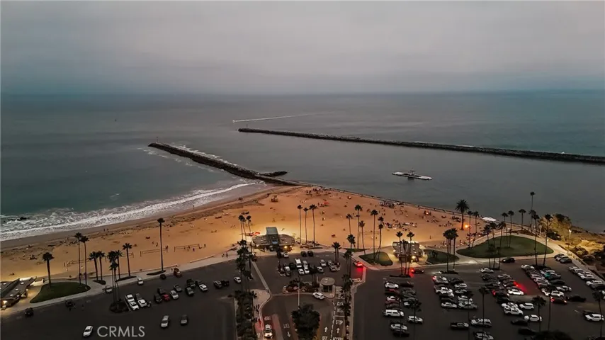 613 Larkspur Avenue, Corona Del Mar, California 92625