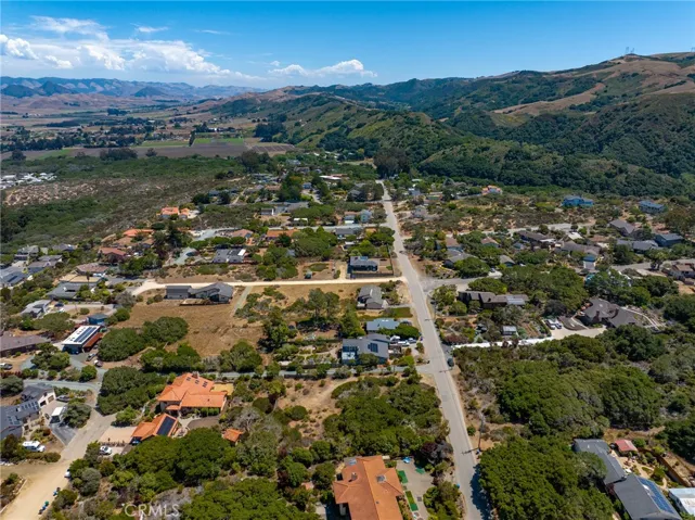 Bayview Heights neighborhood - looking east.