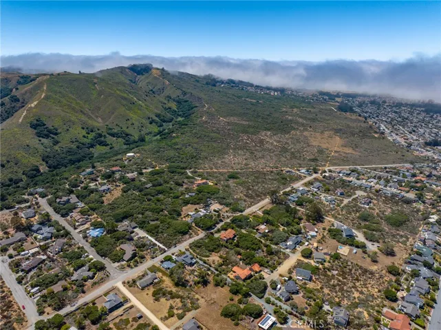 Bayview Heights neighborhood - looking toward the coast.